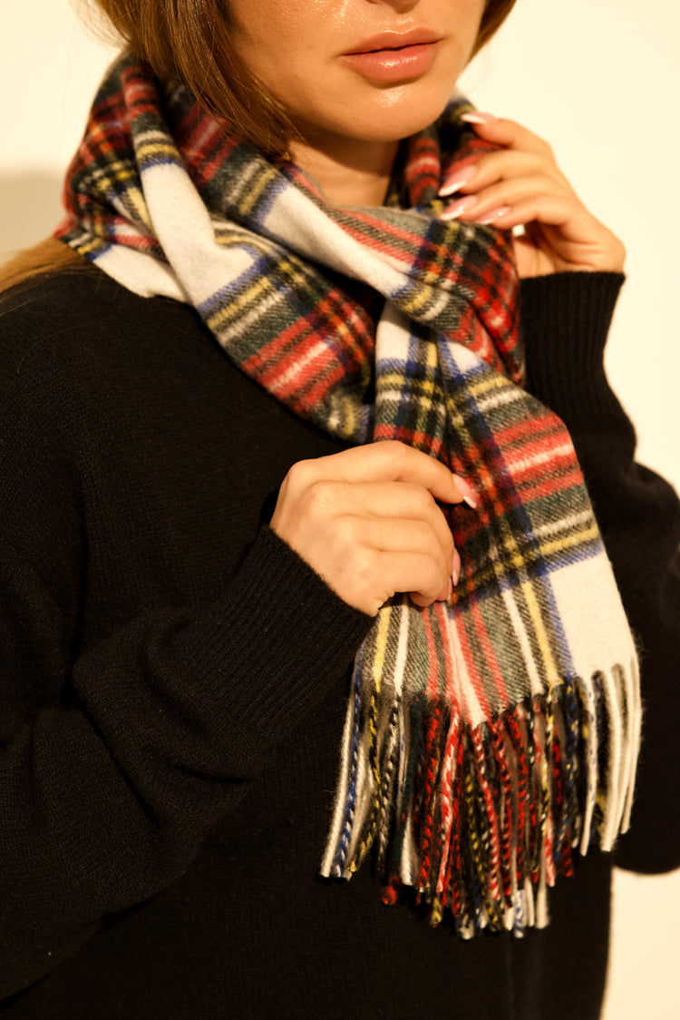 Noel Plaid Scarf