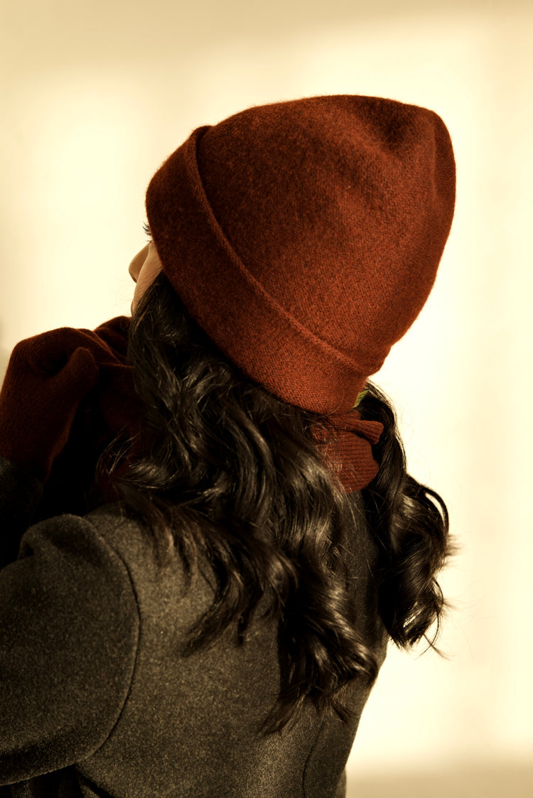 Eterna Cashmere Beanie